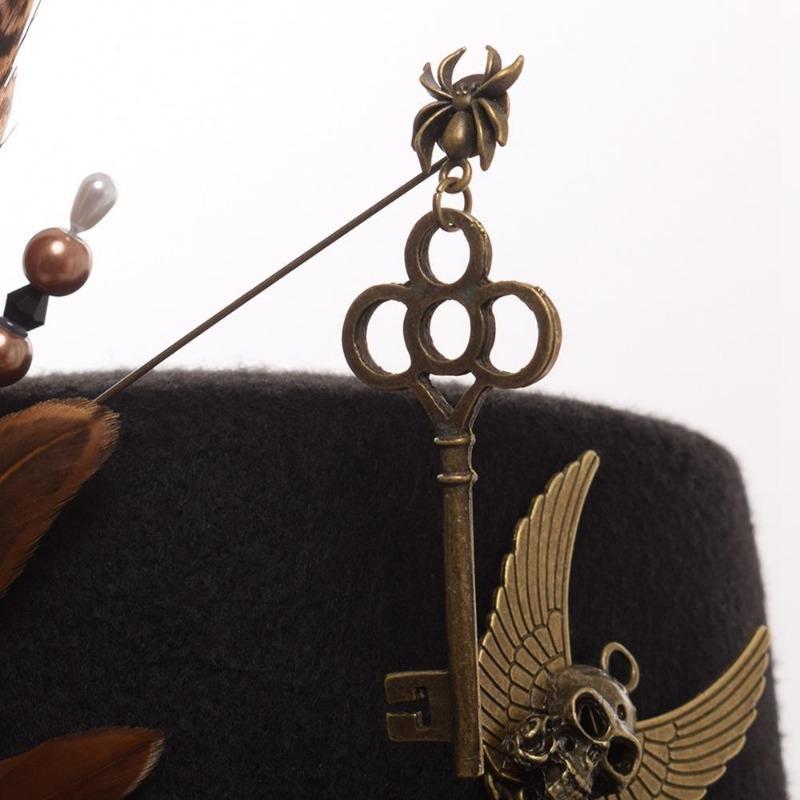 Couvre-chef d'aventurier d'inspiration steampunk