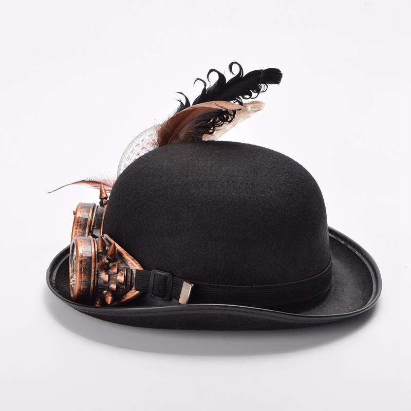 Couvre-chef melon au look steampunk