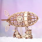 Dirigeable Zeppelin steampunk en maquette