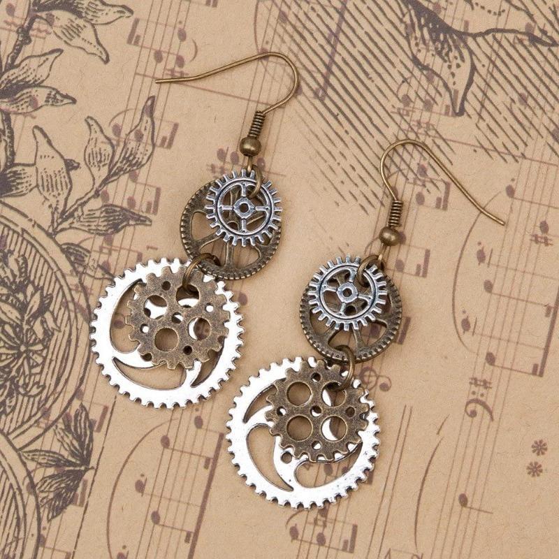 Engrenage steampunk en boucles d’oreilles