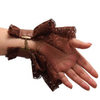 Gants en dentelle d’inspiration steampunk