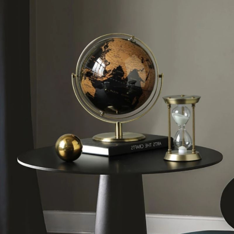 Globe du monde au design steampunk