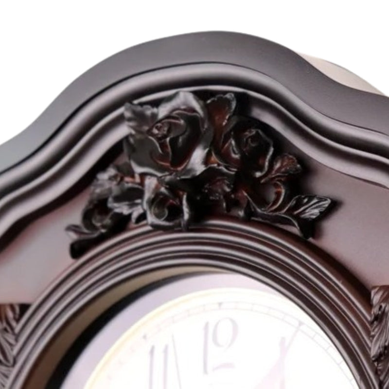 Horloge à balancier de style steampunk vintage