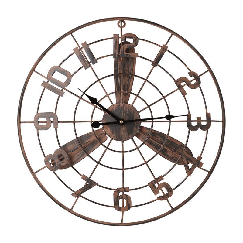 Horloge aviateur au style steampunk