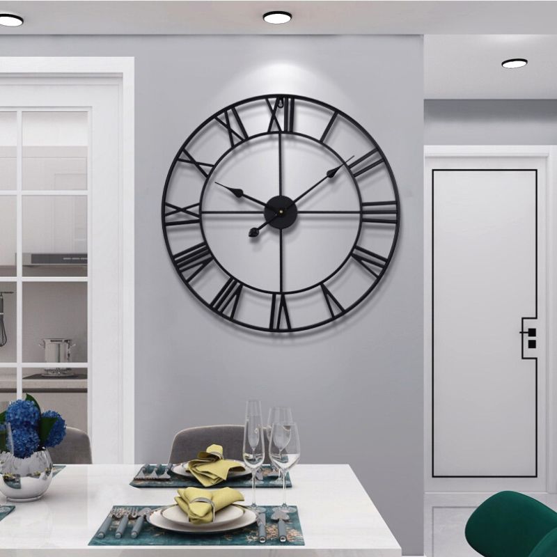 Horloge de style vintage steampunk noire