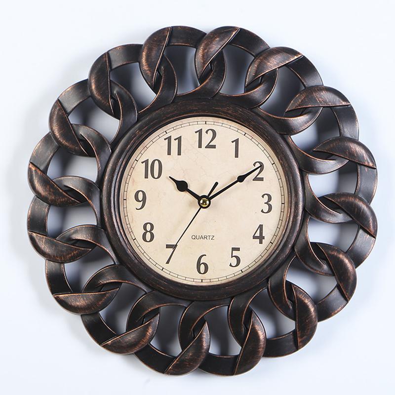 Horloge design vintage d’esprit steampunk