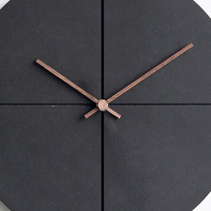 Horloge d’inspiration nordique steampunk