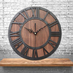 Horloge en bois au style industriel steampunk