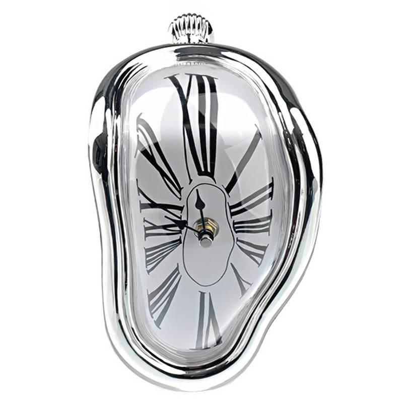 Horloge fondue Dali au style steampunk