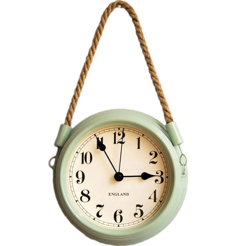 Horloge murale vintage verte