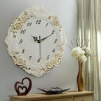Horloge rétro de couleur blanche