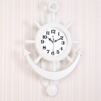 Horloge steampunk conçue comme un gouvernail