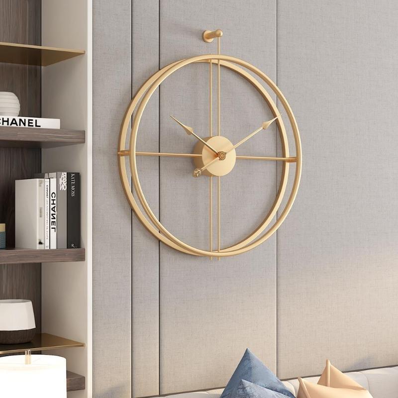 Horloge steampunk minimaliste à fixer au mur