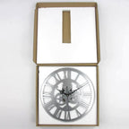 Horloge style steampunk rétro en gris