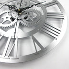Horloge vintage grise au style steampunk