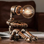 Lampe steampunk façon robot