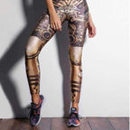 Legging d’inspiration steampunk avec engrenage