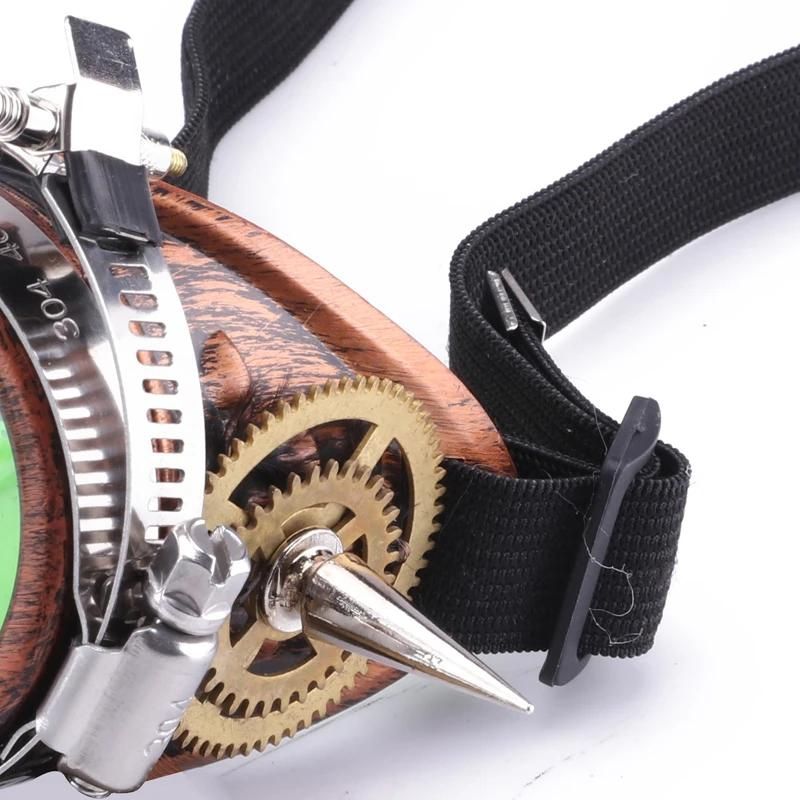 Lunettes au look steampunk avec monocle
