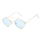 Lunettes de soleil femme au format hexagonal