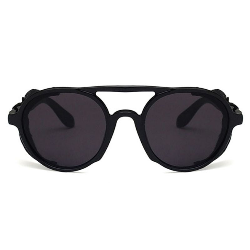 Lunettes féminines au style rétro