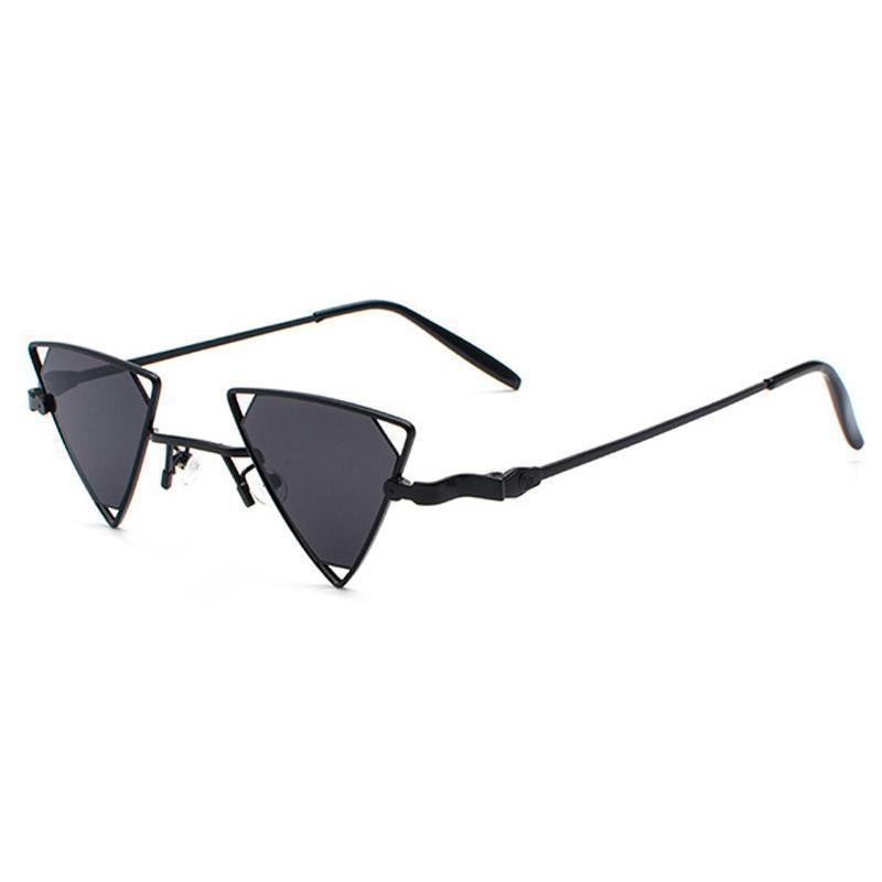Lunettes solaires au look steampunk triangulaire