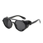 Lunettes vintage homme contre le soleil