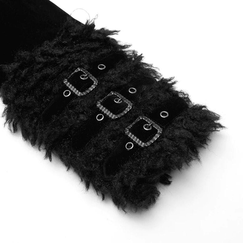 Manteau féminin d'inspiration gothique victorienne