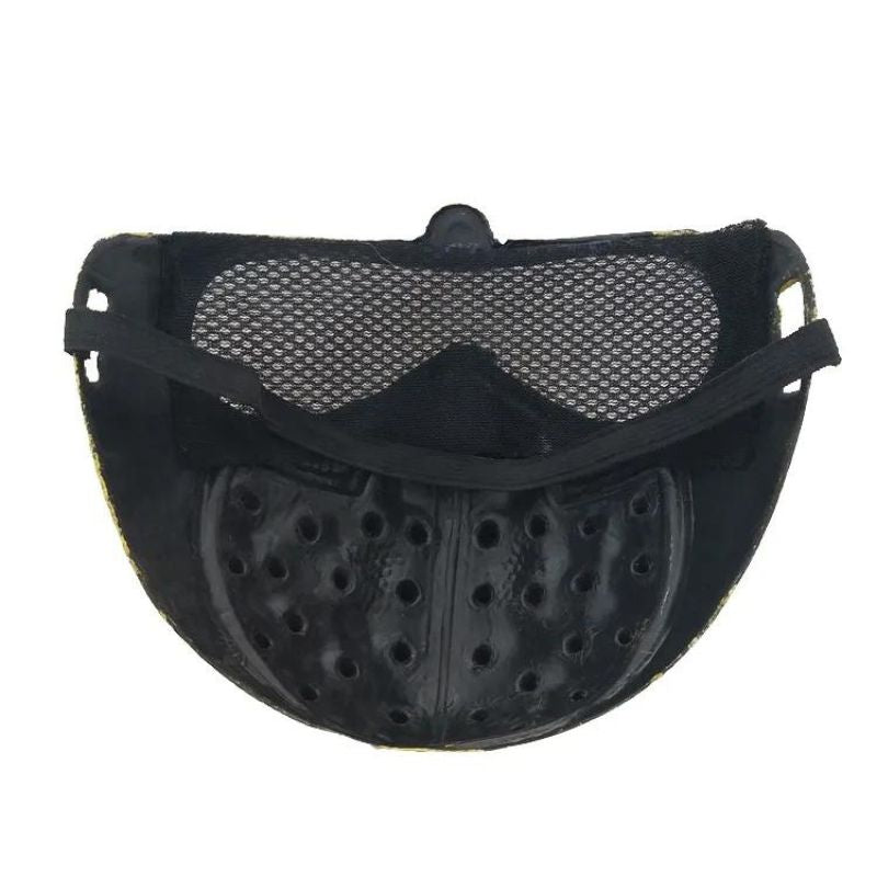 Masque punk stylisé