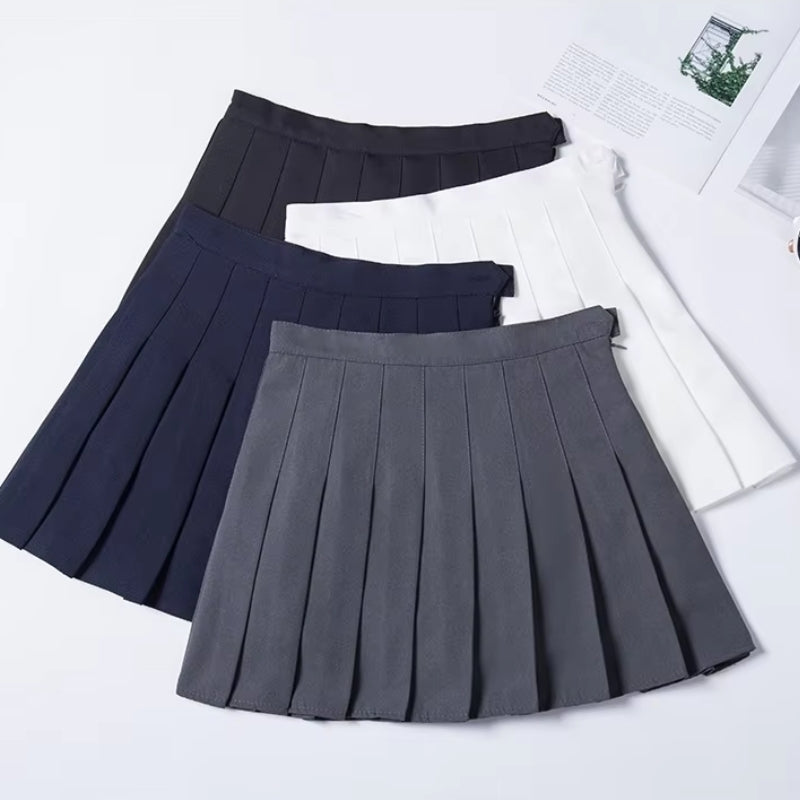Mini-jupe à plis taille haute