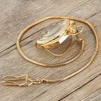 Montre à gousset de forme carrée ancienne