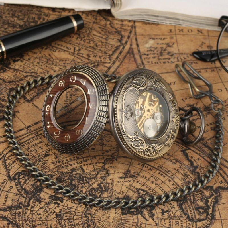 Montre à gousset rétro steampunk