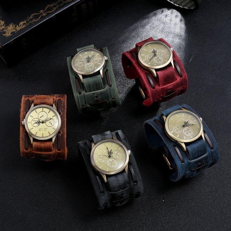Montre-bracelet d’inspiration steampunk