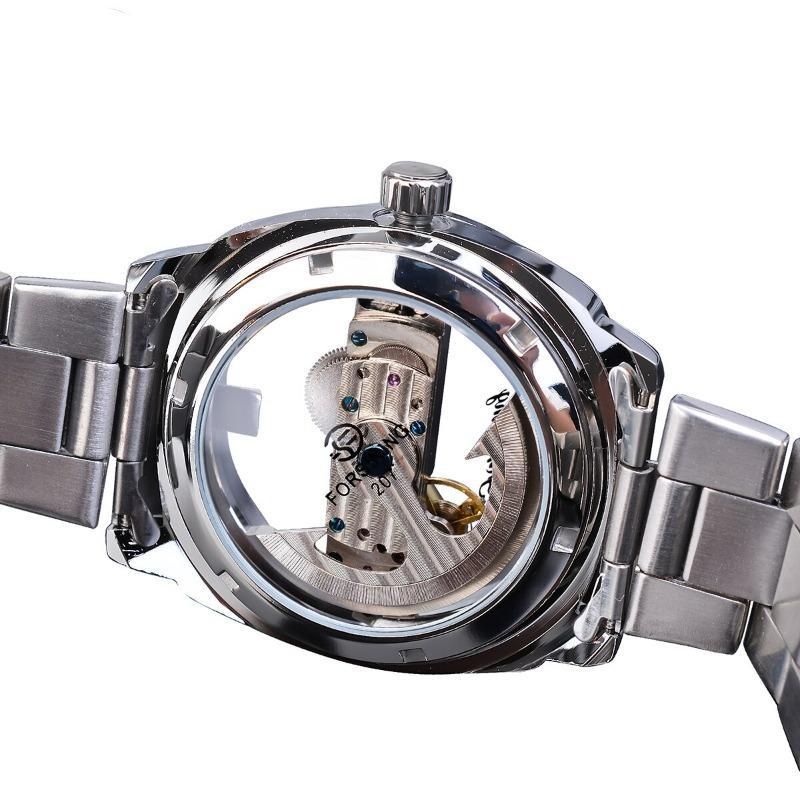 Montre cadran transparent de style steampunk