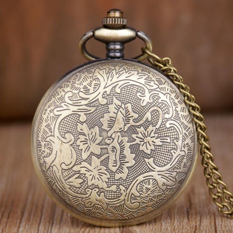 Montre chasseur au format gousset
