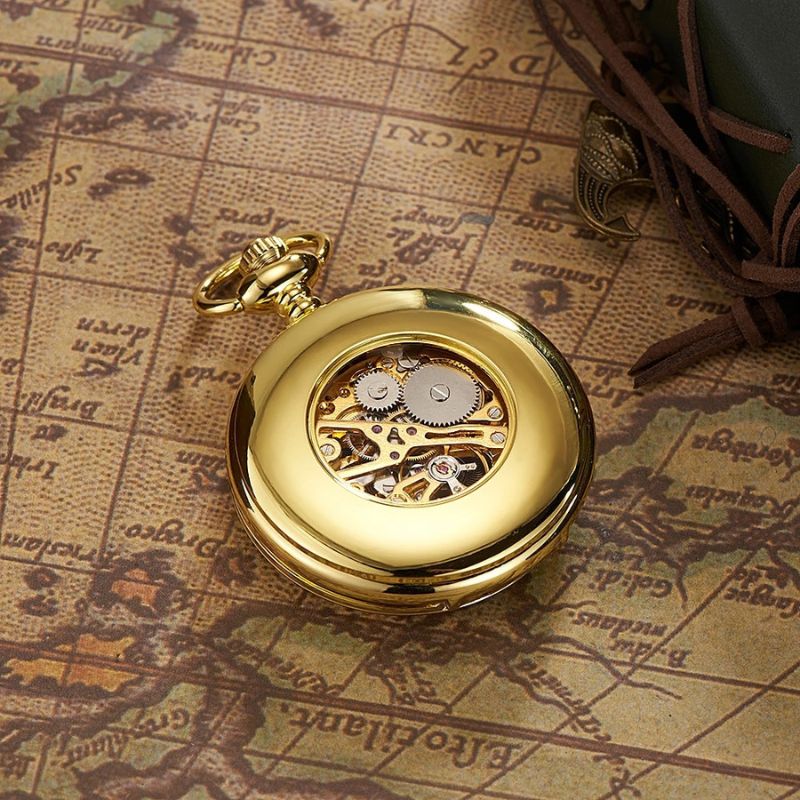 Montre femme en or de style ancien à gousset