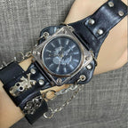 Montre gothique à l’esthétique steampunk