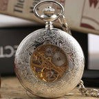 Montre gousset ancienne conçue en acier avec coffret