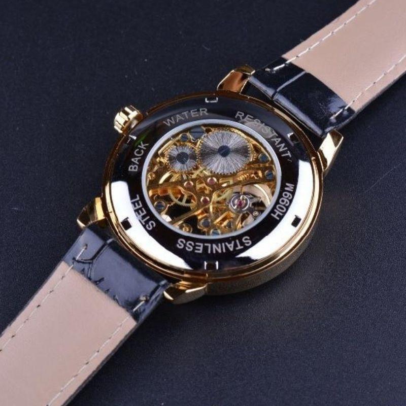 Montre pour homme au mécanisme automatique