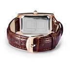 Montre rectangulaire féminine d’inspiration rétro