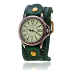 Montre rétro destinée aux femmes