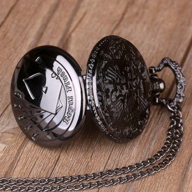 Montre steampunk à gousset style poker