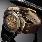 Montre steampunk au design squelette