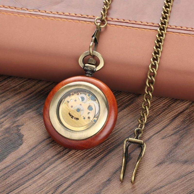 Montre steampunk de poche en bois