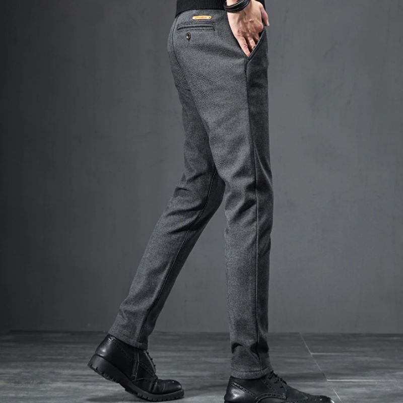 Pantalon gris en tweed pour homme