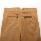 Pantalon homme à plis de style victorien