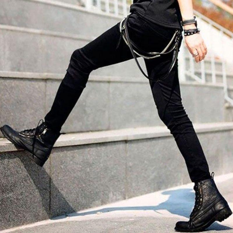 Pantalon punk coupe skinny
