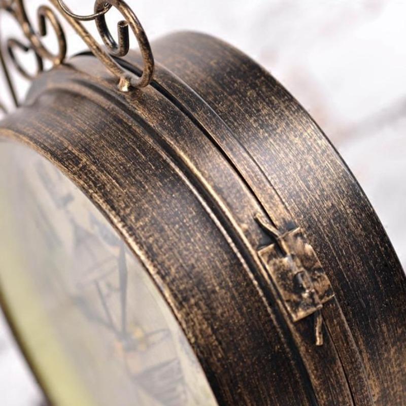Pendule double face style gare steampunk