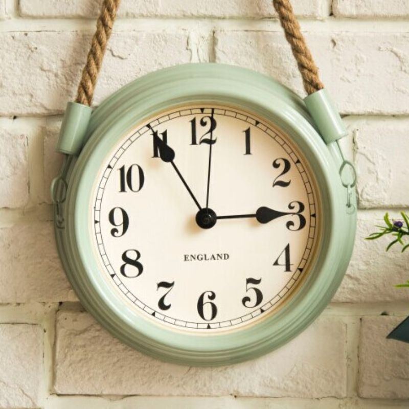 Pendule murale verte vintage