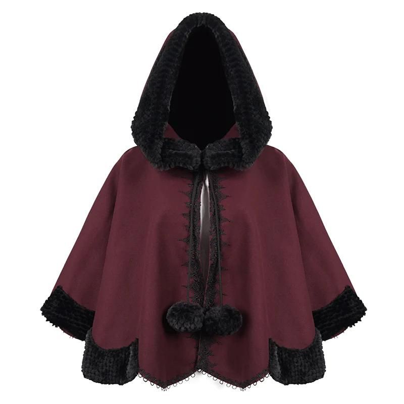 Petite cape pour femme façon victorienne