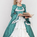 Robe de femme au style victorien